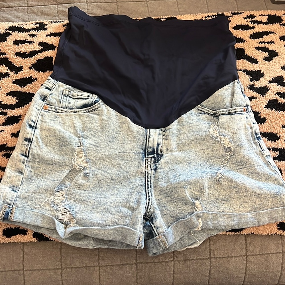 Pink blush maternity shorts.